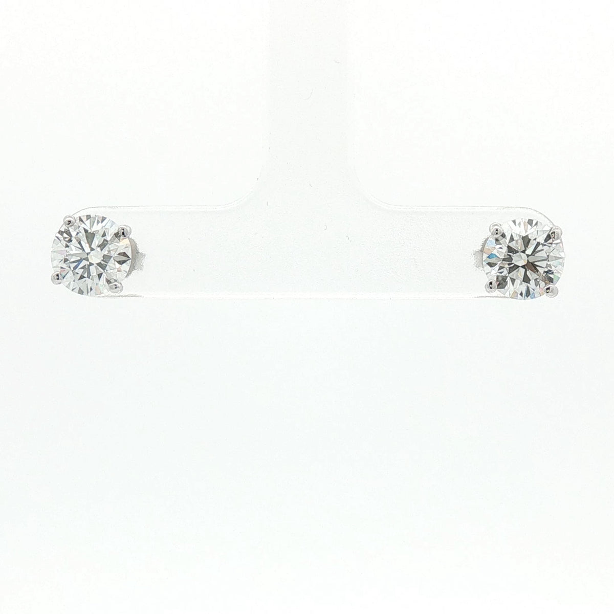 Round Diamond Earrings